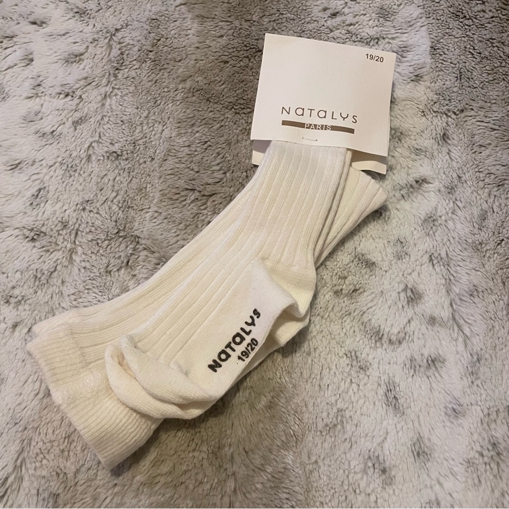 NWT Natalys Paris Girl's tights canale Size 19/20
